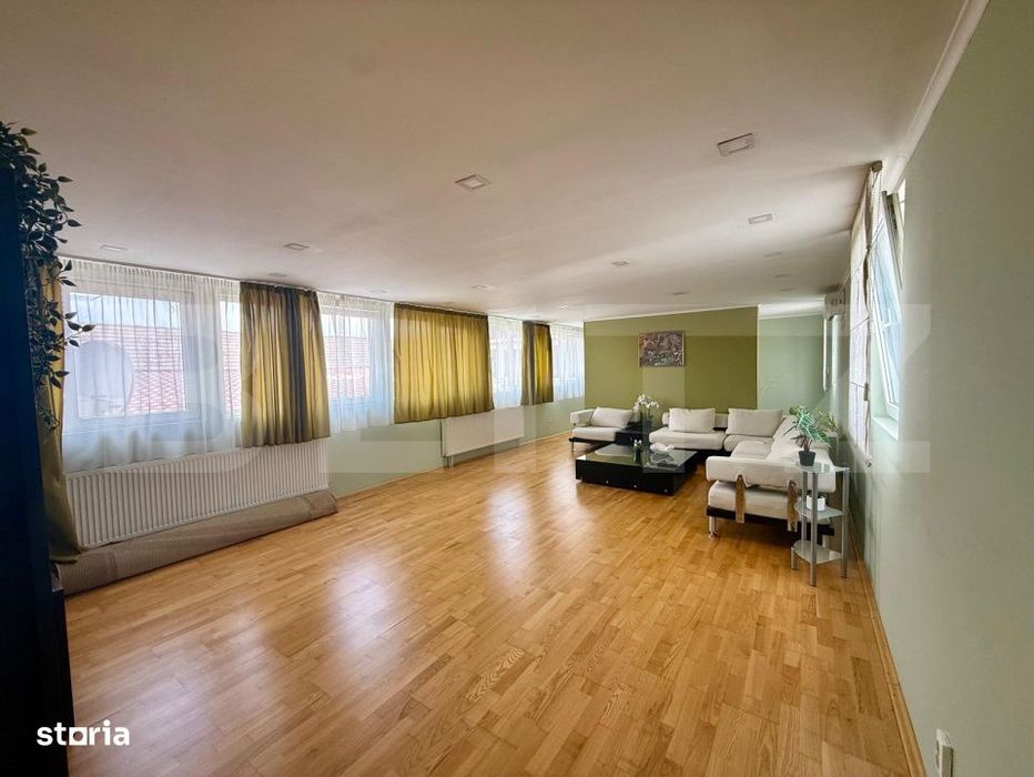 Apartament de vanzare, 140 mp, zona Ultracentral — fotografia 1