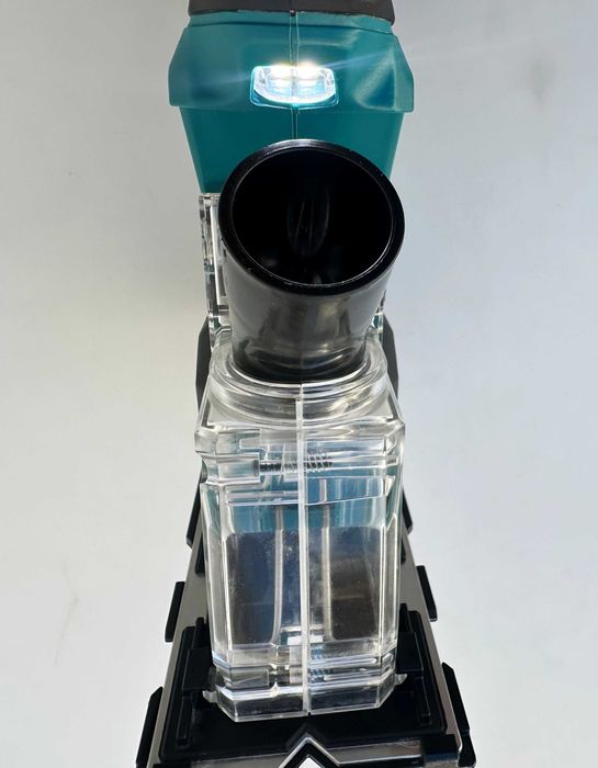 Makita DSD180 - Акумулаторен прободен трион за гипсокартон