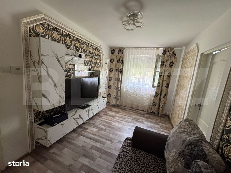 Apartament 2 camere | Micro 6, Hunedoara | Complet renovat si Mobilat — fotografia 3