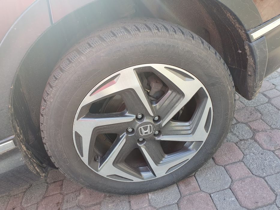 Vând 2 anvelope iarna Tigar SUV Winter 235 55 R19