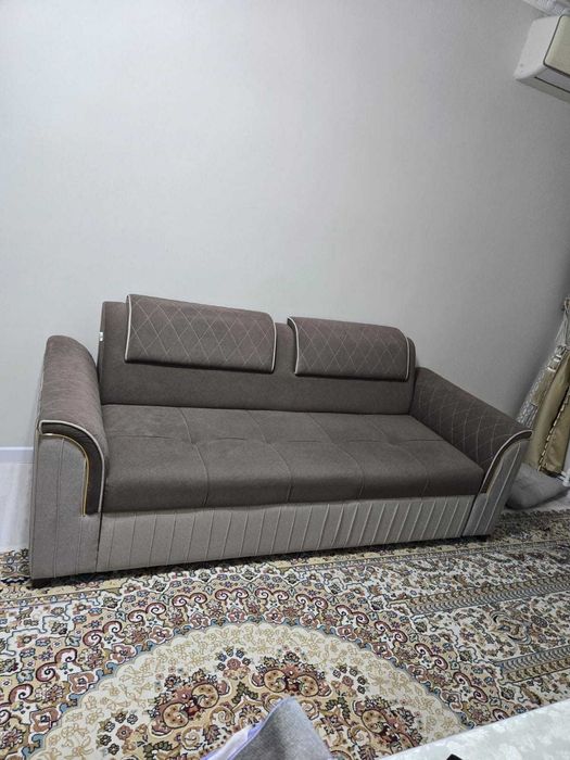 Шұғыл Әдемі Диван сатылады