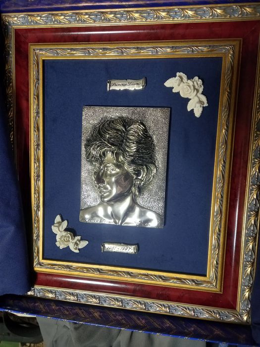 Vind tablou argint LADY DAIANA