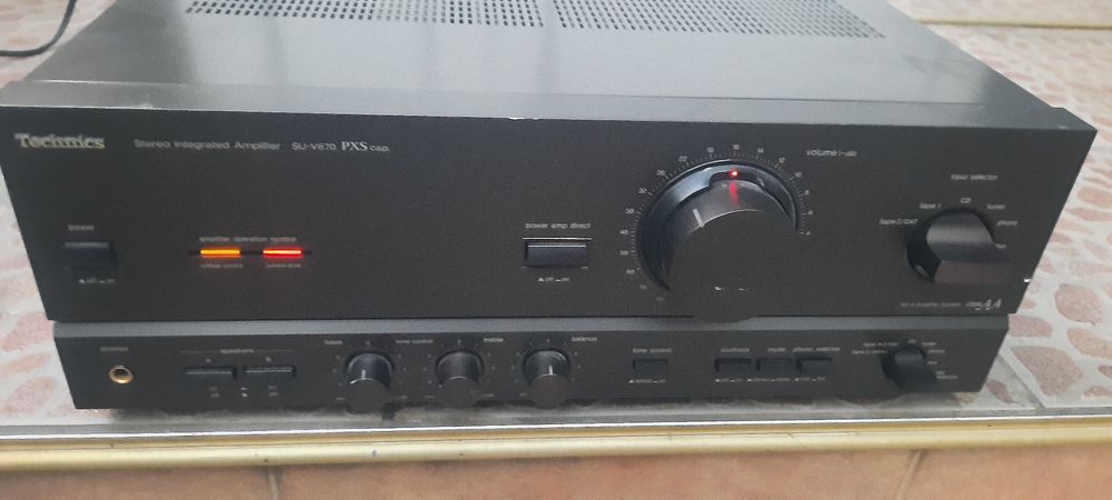 Усилвател Technics su v670 690w във отлично оригинално състояние