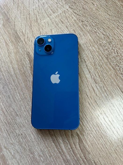 Продаю айфон 13 в отличном состояние