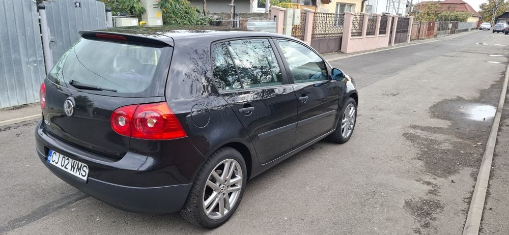 VOLKSWAGEN Golf 2005 — imagine 5