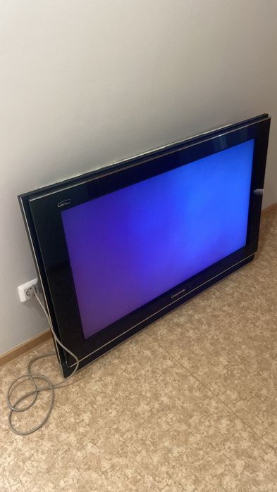 Телевизор продам