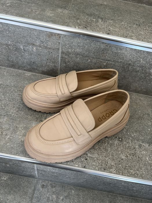 Обувки елегантни и клъч чанта