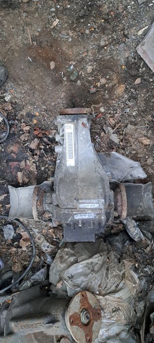 Aripa stinga audi a6 2005,grup spate 2,7 quatrro 2009