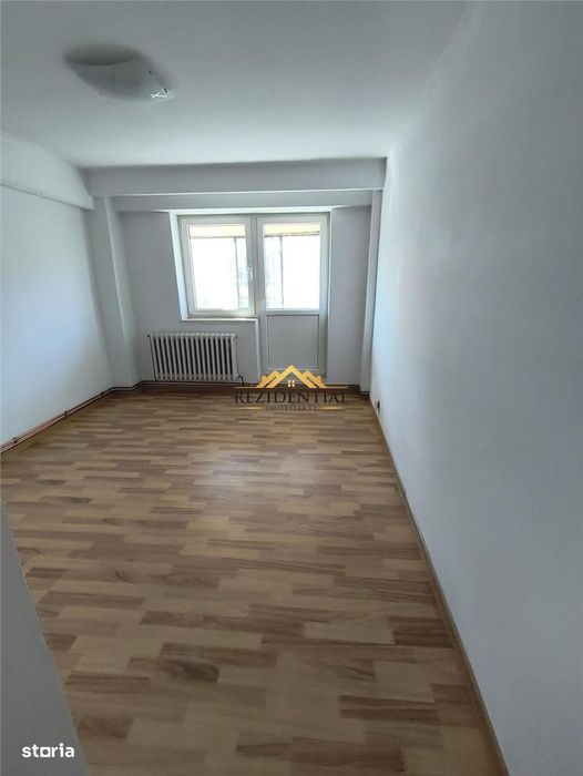 Apartament 3 Camere - Central