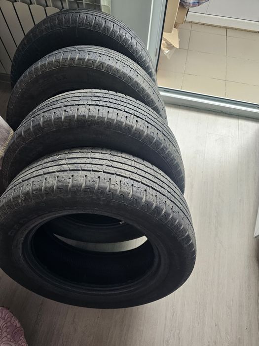 Шина 215/65 R16 Continental