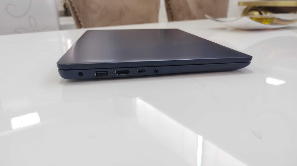 лаптоп Lenovo ideapad 1