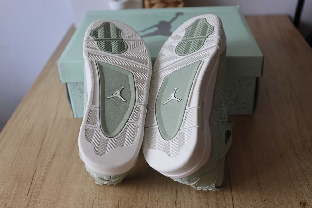 Jordan 4 turcoaz 36 38 39