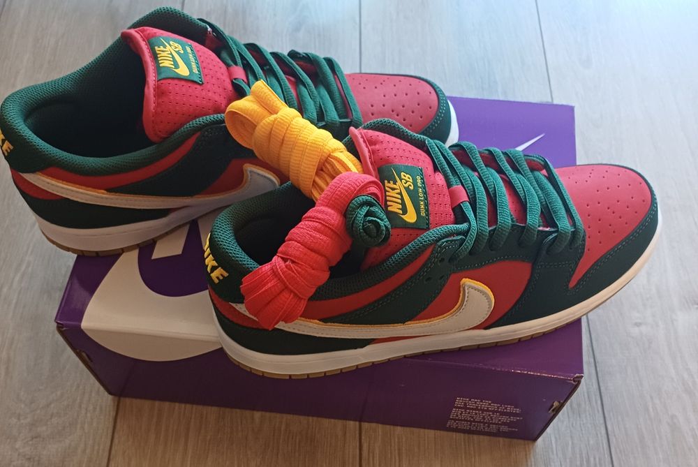 NIKE SB DUNK LOW PRO PRM -оригинални мъжки маратонки
Нови,с кутията +