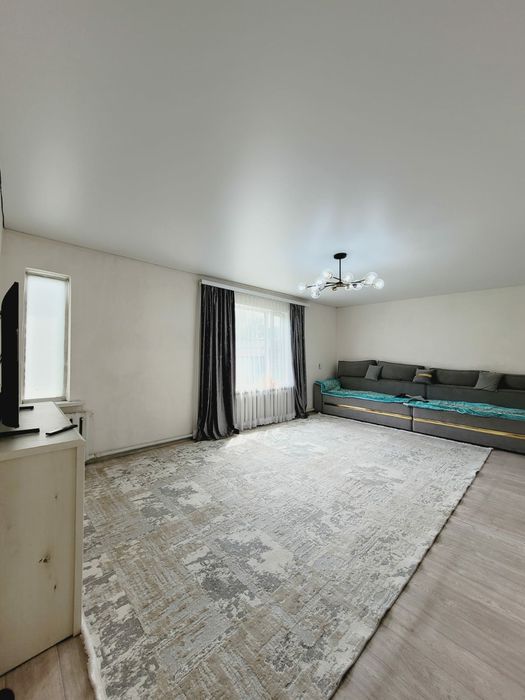 Продается 3 комнатный дом в районе Бобровка!