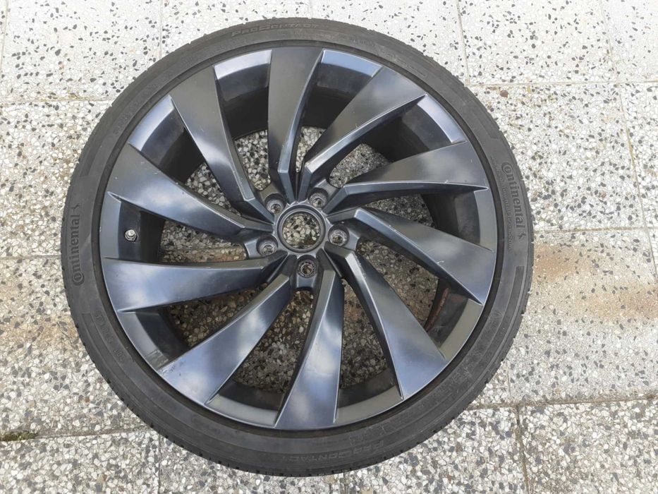 VW Arteon на части