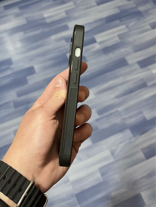 Кейсове за iPhone 13/14