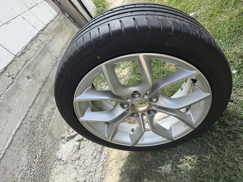 Jante BMW 225/45/r18 sau schimb cu r17
