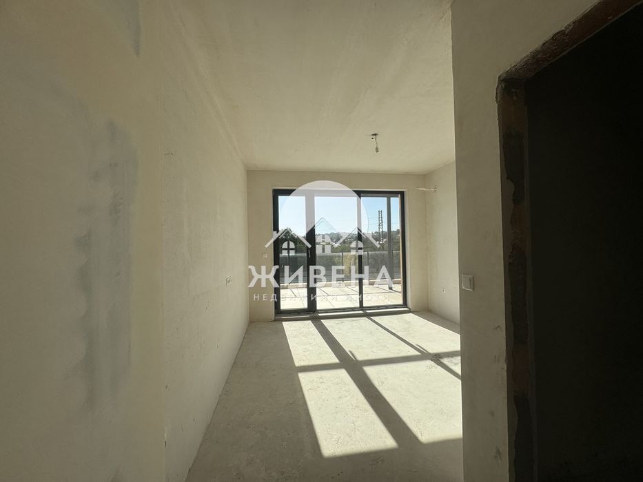 Продава се Двустаен апартамент в к.к. Св.Св. Константин и Елена - 126 кв.м за 1169 €/кв.м - Снимка #2