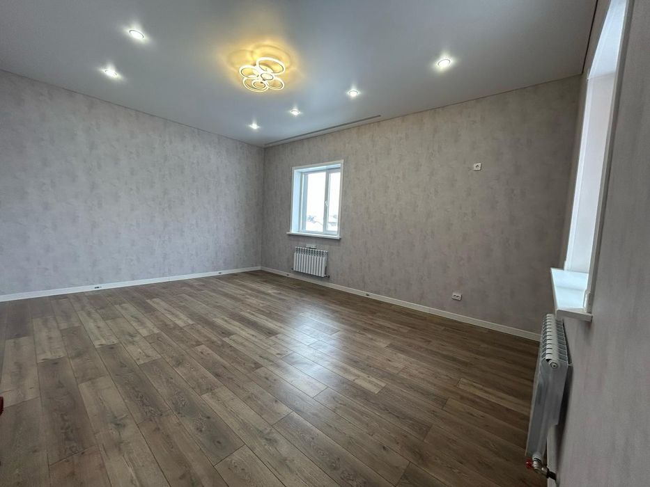 Продам большой дом в центре