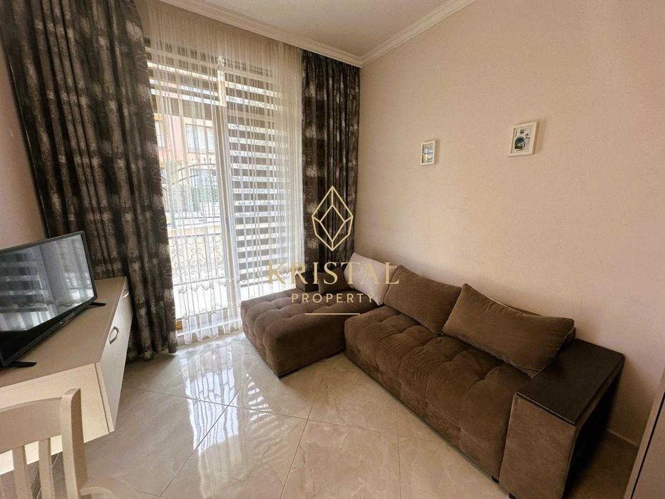 Продава се Двустаен апартамент в Свети Влас - 47 кв.м за 1303 €/кв.м - Снимка #4