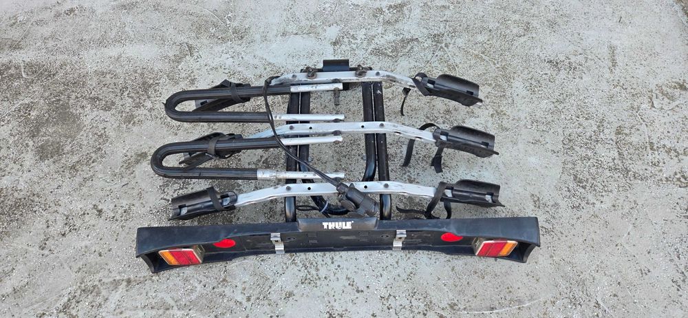 Багажник за велосипеди за теглич Thule