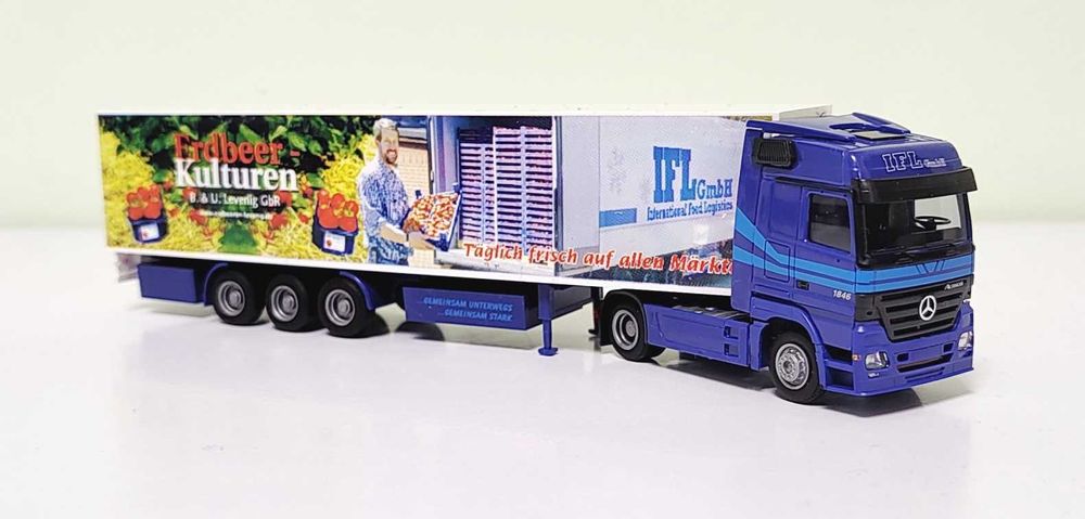 masinuta macheta camion semitrailer frigoterm AWM nu Herpa scara 1:87