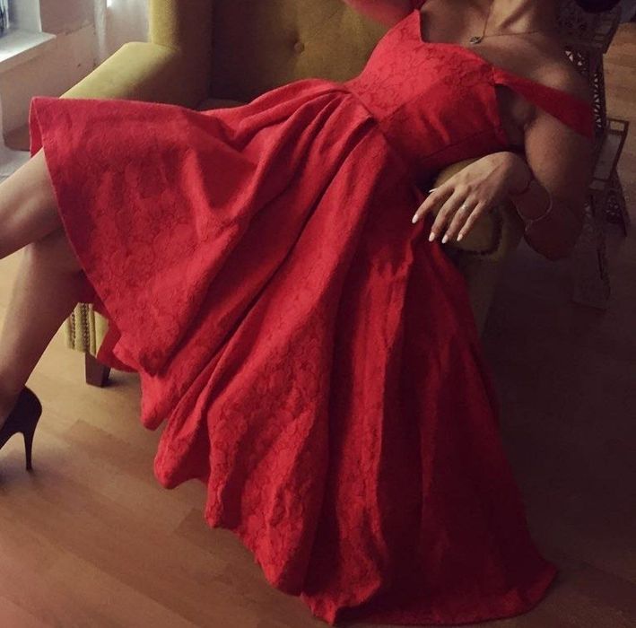 Продаётся платье