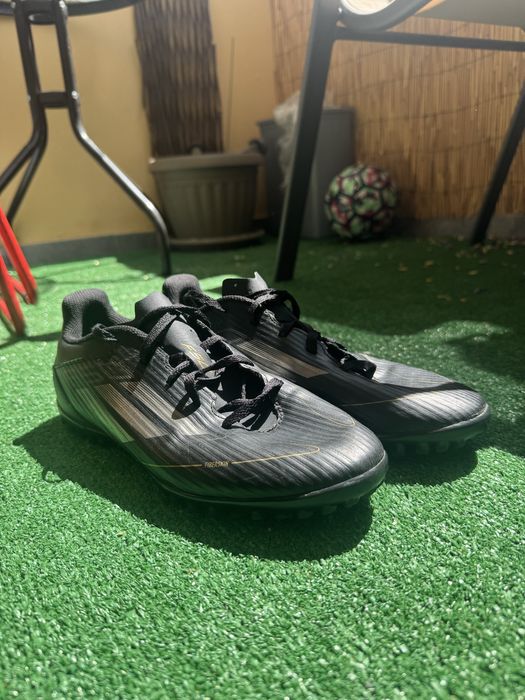42 номер стоножки Adidas F50