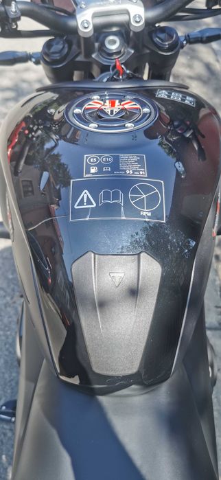 Vand Triumph Trident 660An 2021-accesorizat