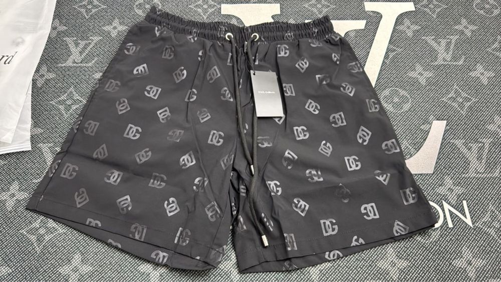 Short uri de baie
