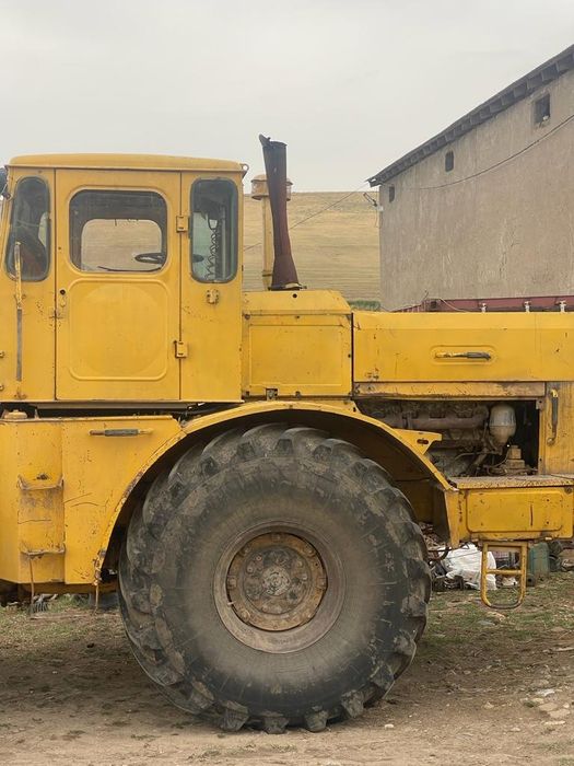 Кировец К 701...