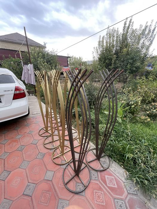 Стойки для оформление