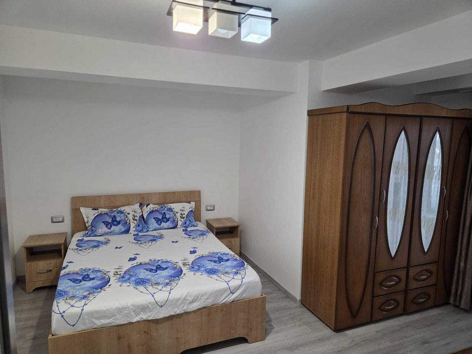 Inchiriez apartament de lux, merita vazut
