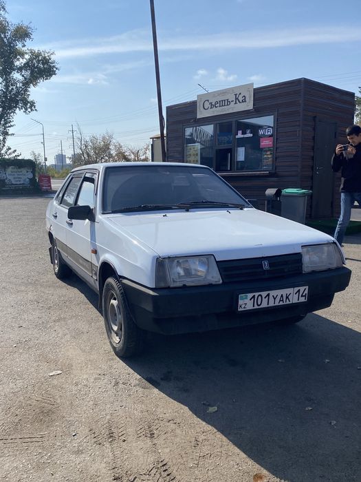 Продам ваз 21099