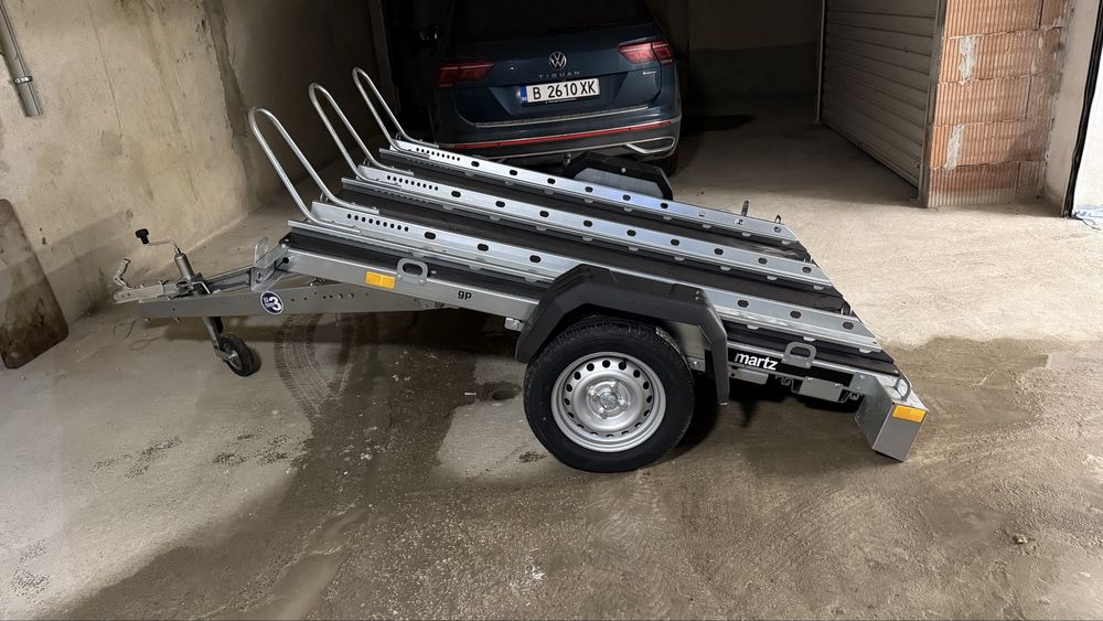 Ремарке. под наем