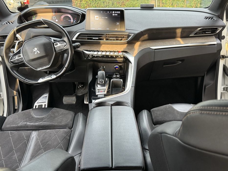 Peugeot 5008 2.0 180cp/ GT Line/Full Led/Camera 360/Navigatie /Automat /7 locuri