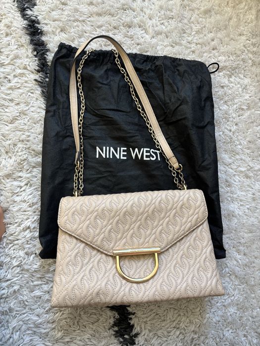 Дамска чанта от Nine West