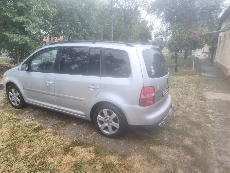 VOLKSWAGEN Touran 2006 — imagine 4