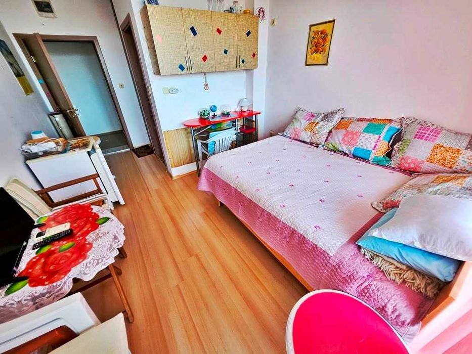 Продава се Едностаен апартамент в к.к. Слънчев бряг - 25 кв.м за 880 €/кв.м - Снимка #1