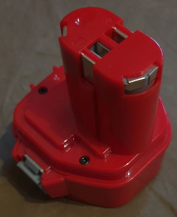 Makita 12V 4000mA батерия