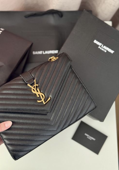 Poseta saint laurent