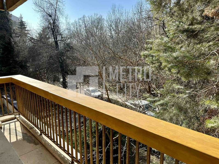 Продава се Тристаен апартамент в София, Изгрев - 86 кв.м за 3954 €/кв.м - Снимка #6