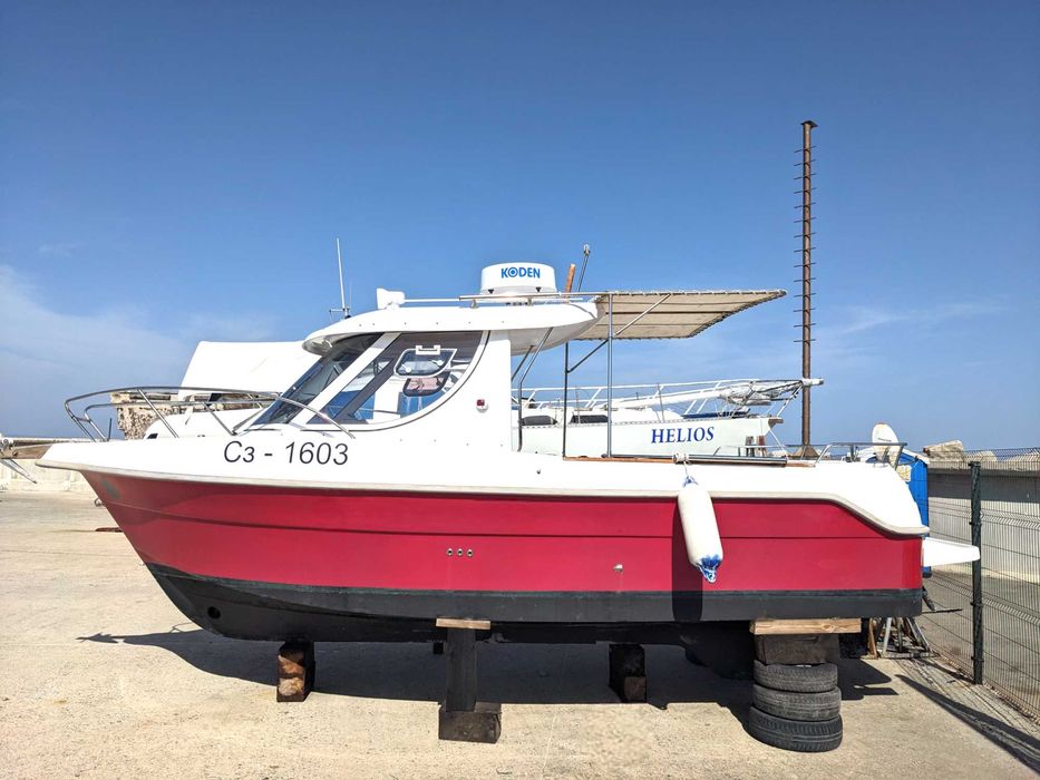 Лодка Arvor 230AS