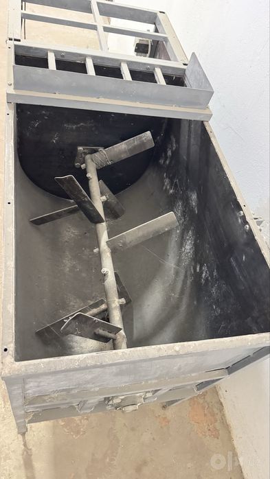 Makaron aparat sotiladi