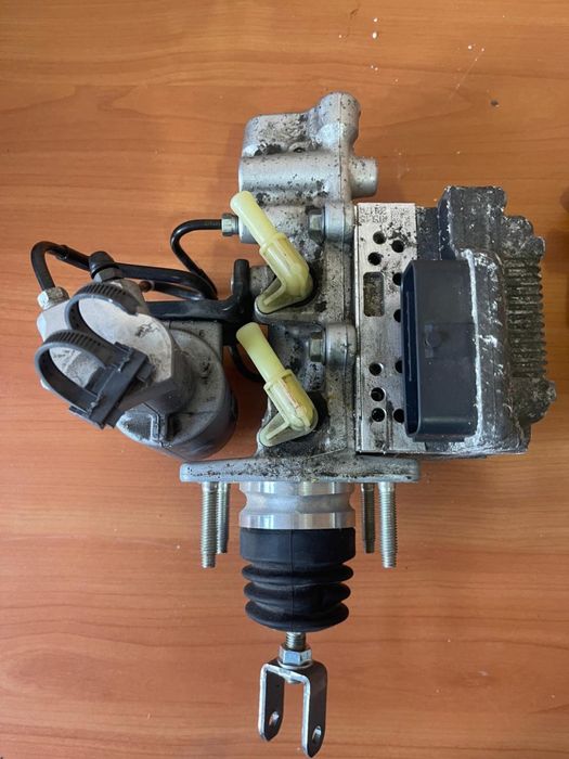 Продается Абс блок lexus 2016 es300h Гибрид!