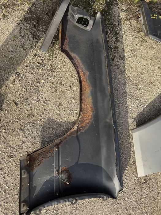 Предни калници Мерцедес W124 Mercedes kalnici