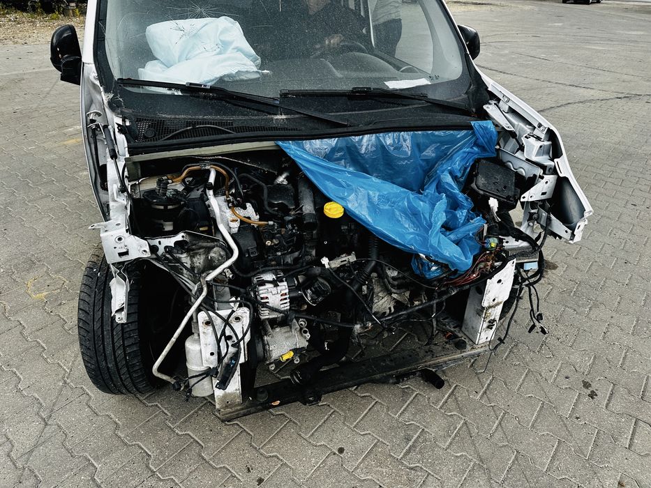 Renault kangoo avariat