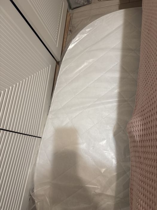 Продам кровать