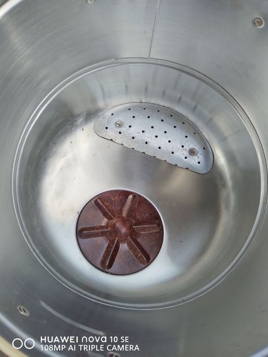 Продавам пералня Рига