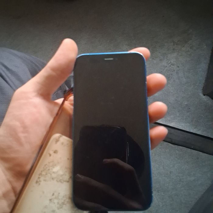 Айфон 12 мини продам